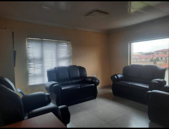 4 BEDROOM HOUSE FOR SALE IN POWERVILLE